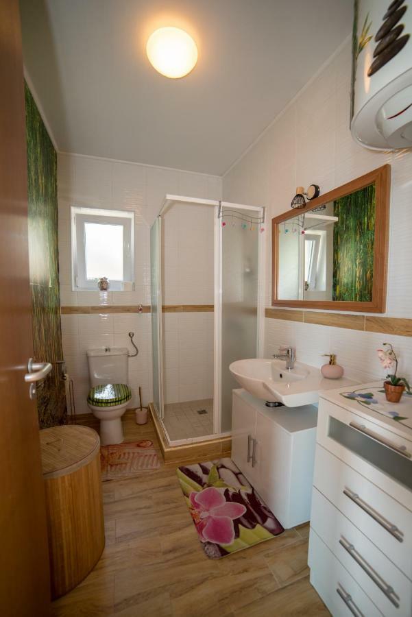 Poseydon Beach Bungalow Mlini Buitenkant foto