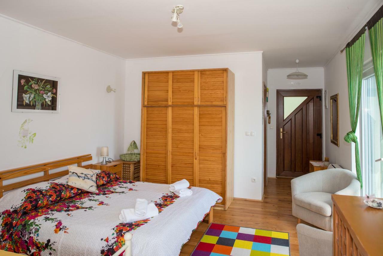 Poseydon Beach Bungalow Mlini Buitenkant foto